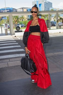 Magazine Features > Servizio 1754255.162715: Jourdan Dunn is seen